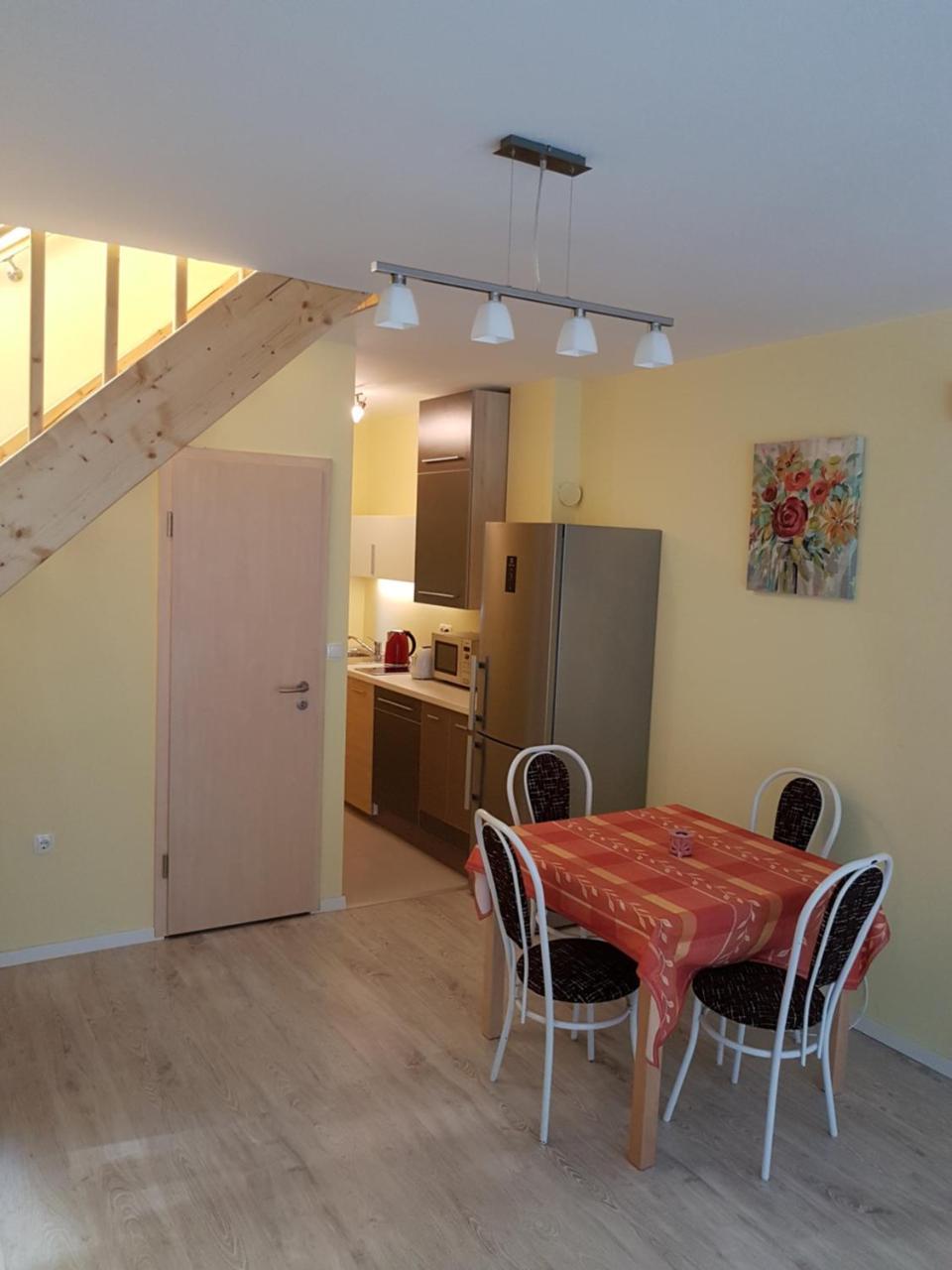 Vila Jo-Jo'S Nyaralohaz Siófok Exteriér fotografie